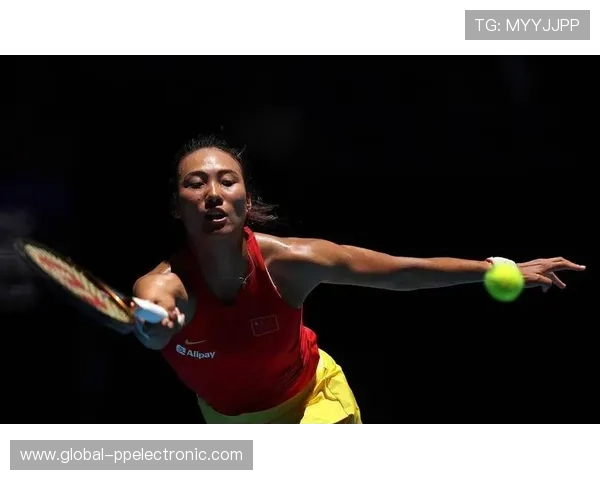 武汉羽毛球队在联合会杯中的状态表现全面分析与点评