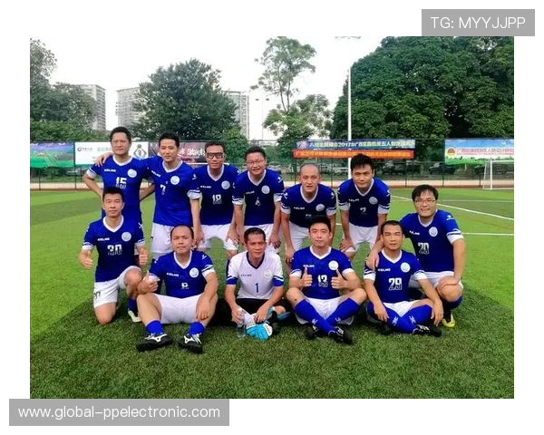 武汉足球队与广州足球队耐力较量的赛后分析与反思