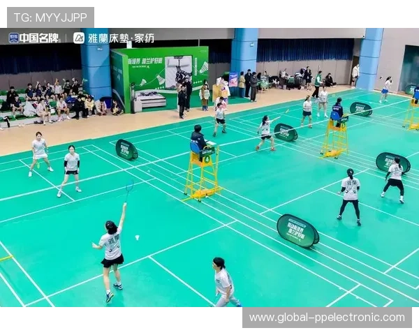 成都羽毛球队在选拔赛中以83分稳居积分榜首位引发关注